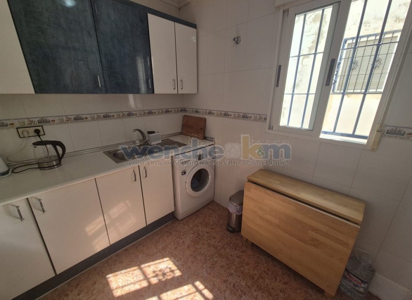 Resale - bungalow -
Orihuela Costa - Los Altos