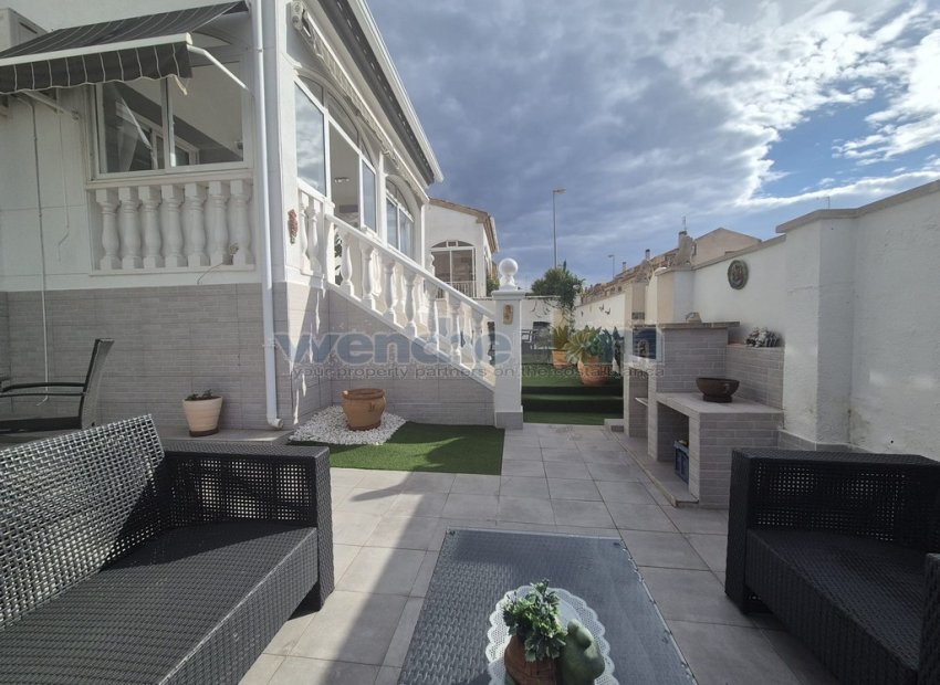 Resale - Detached Villa -
Orihuela Costa - Los Altos