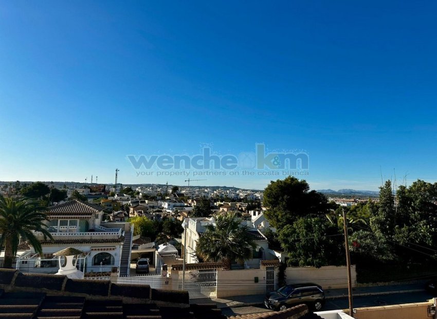 Resale - Detached Villa -
Orihuela Costa - Los Balcones