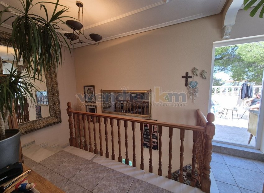 Resale - Detached Villa -
San Miguel de Salinas