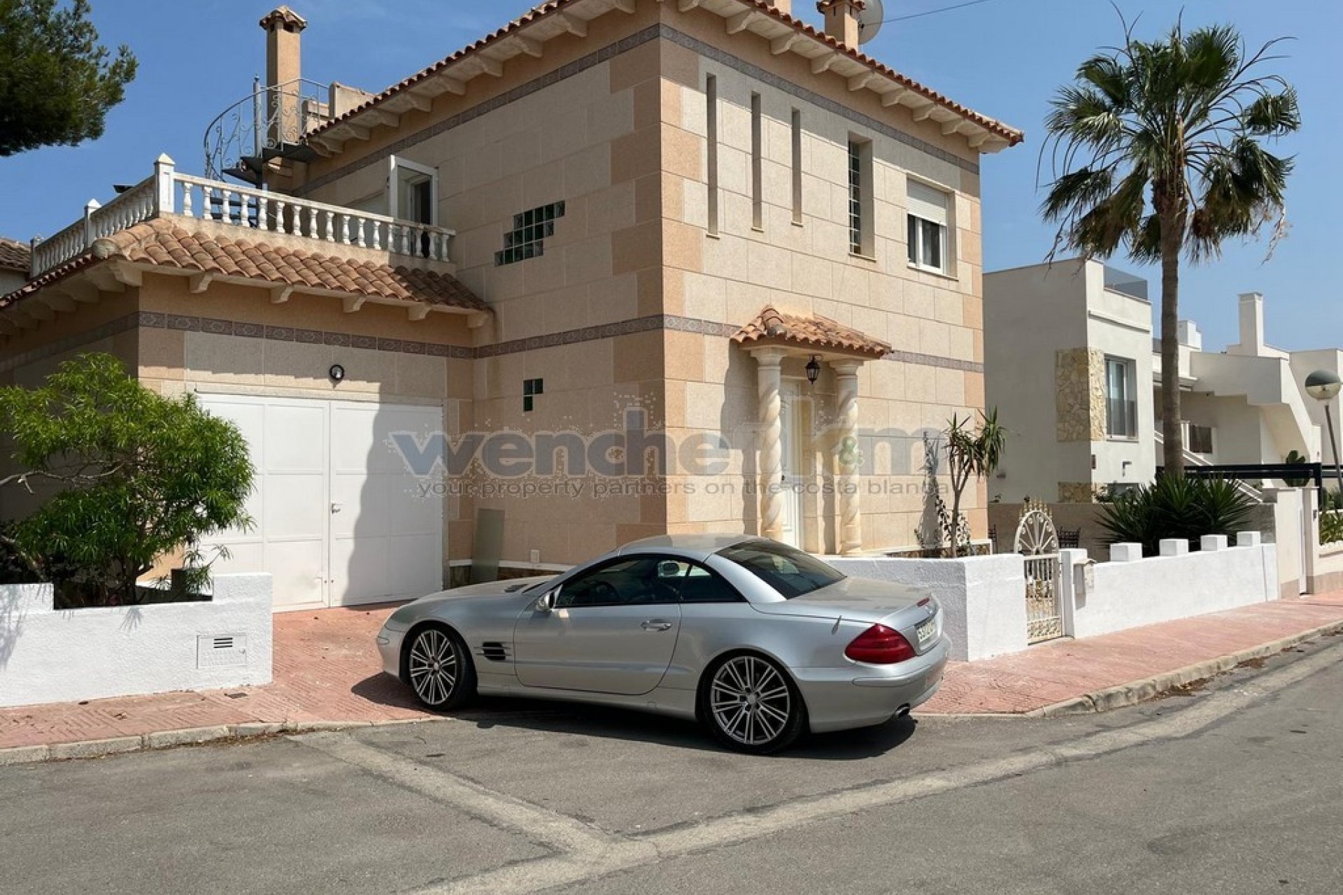 Resale - Detached Villa -
San Miguel de Salinas