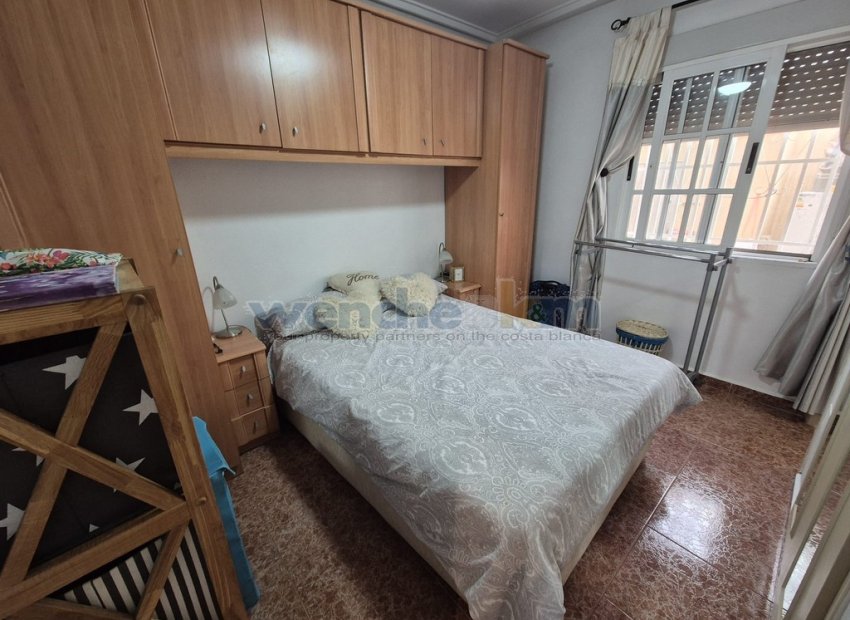 Resale - Detached Villa -
Torrevieja