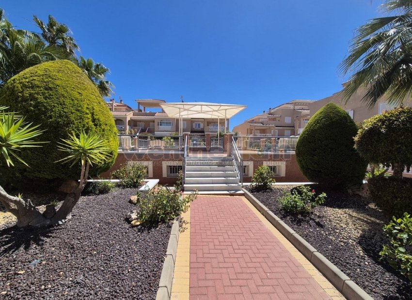 Resale - Duplex -
Orihuela Costa - Playa Flamenca