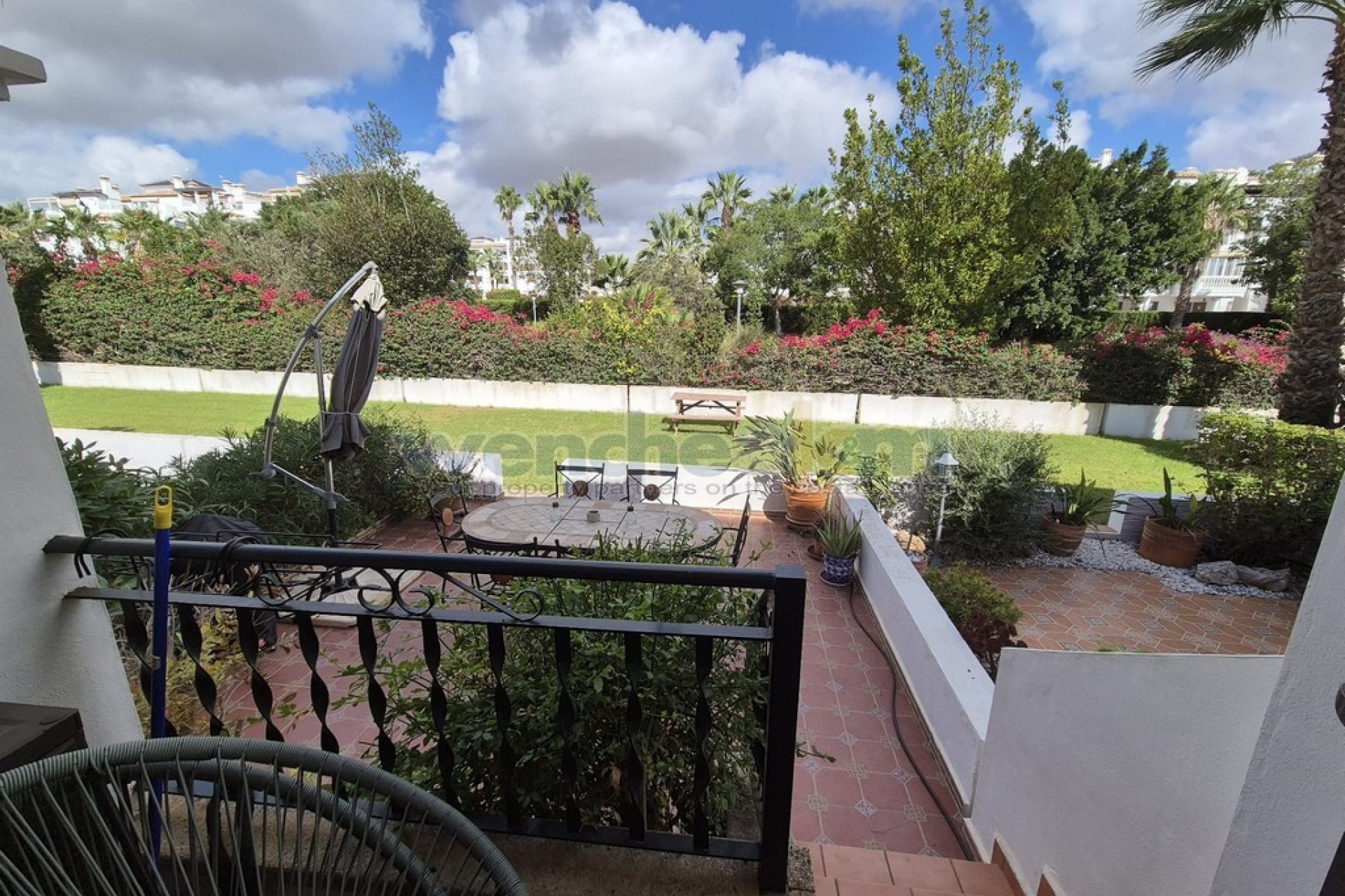 Resale - Duplex -
Orihuela Costa - Villamartín