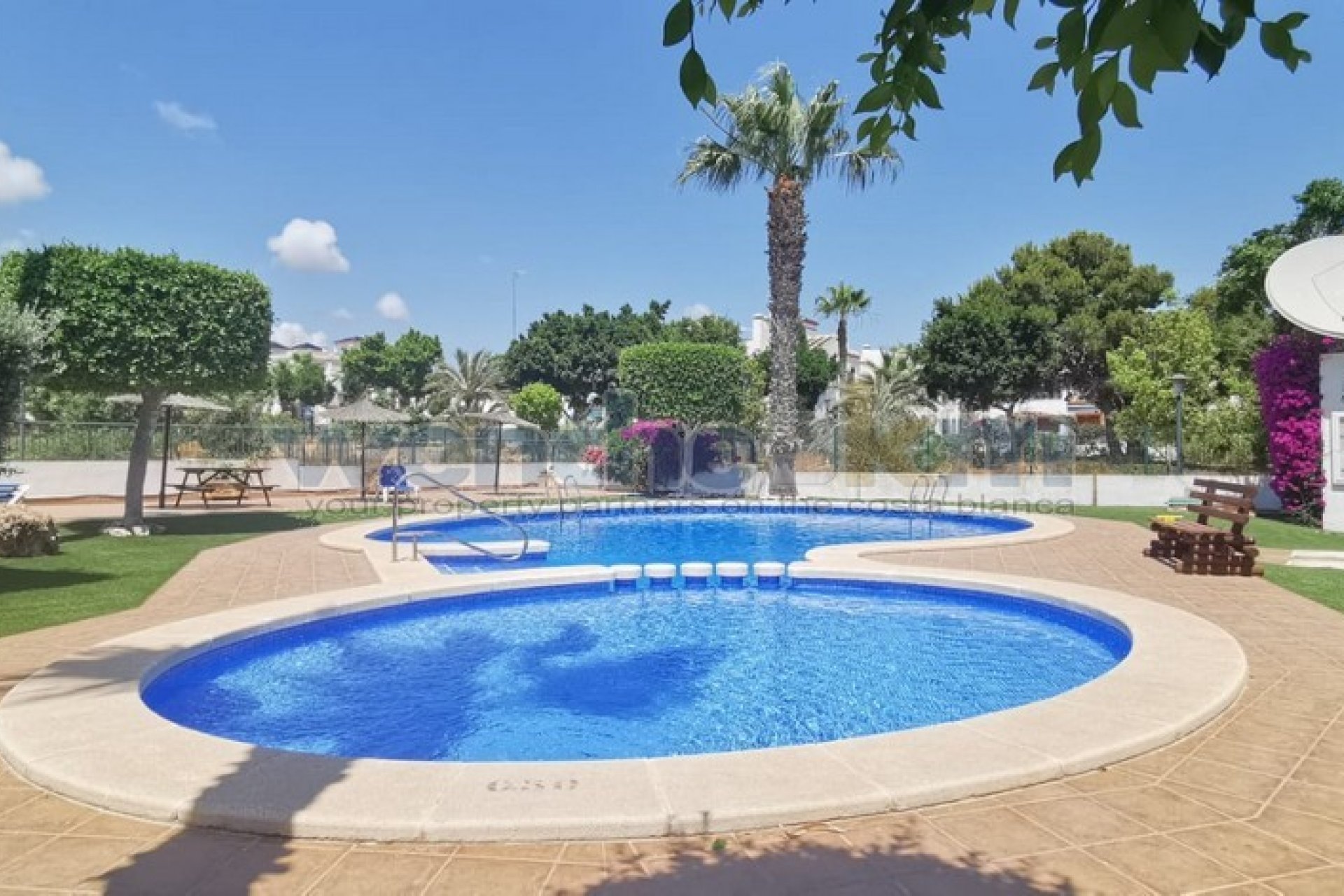 Resale - Duplex -
Orihuela Costa - Villamartín