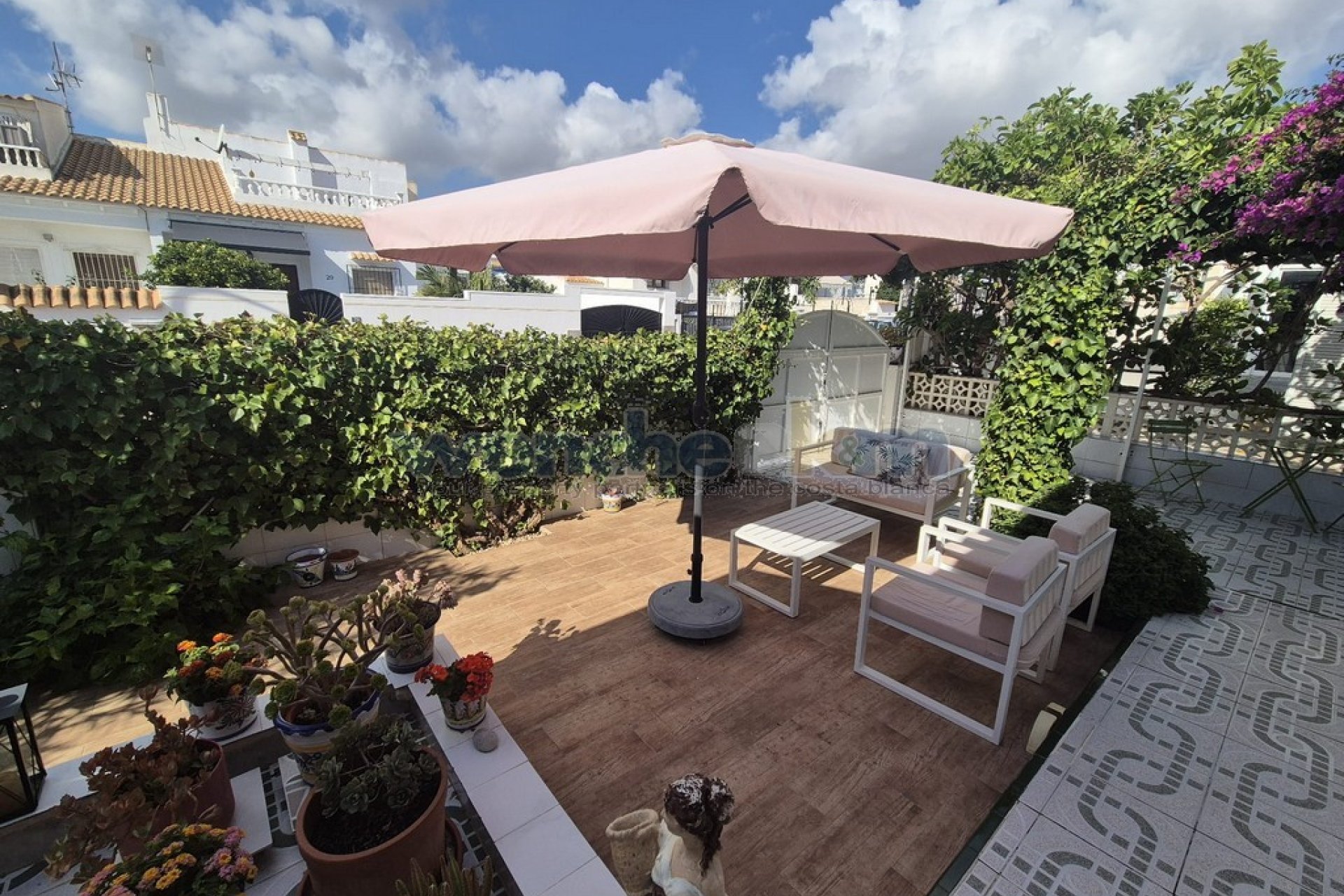 Resale - Quatro -
Orihuela Costa - La Florida