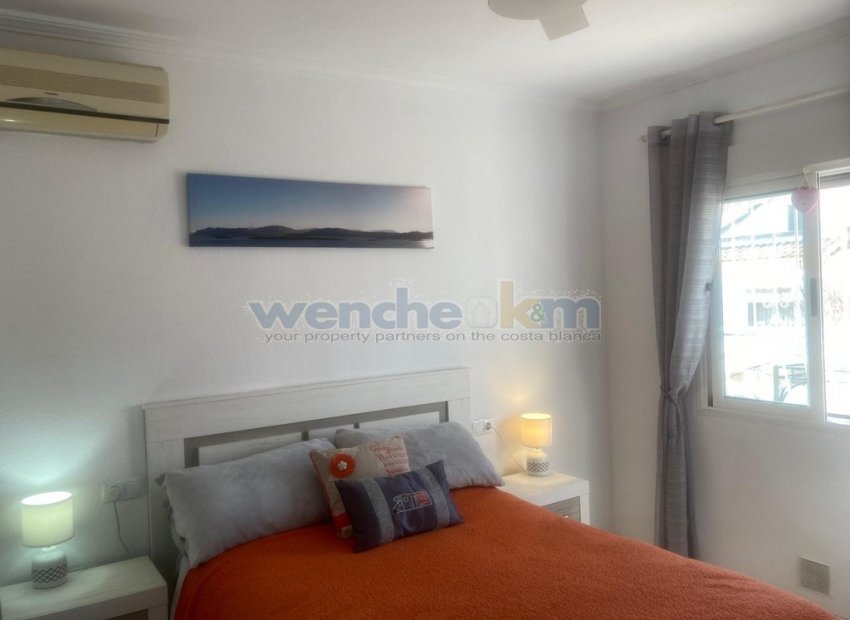 Resale - Quatro -
Orihuela Costa - La Florida