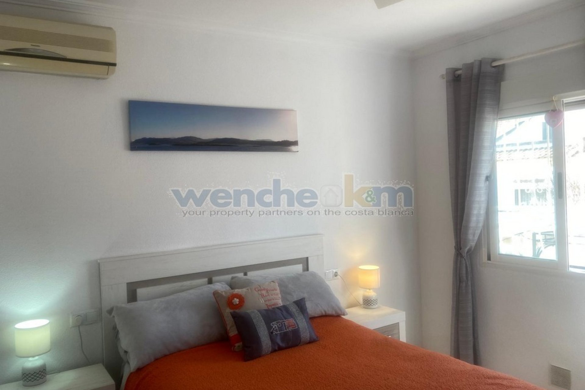 Resale - Quatro -
Orihuela Costa - La Florida