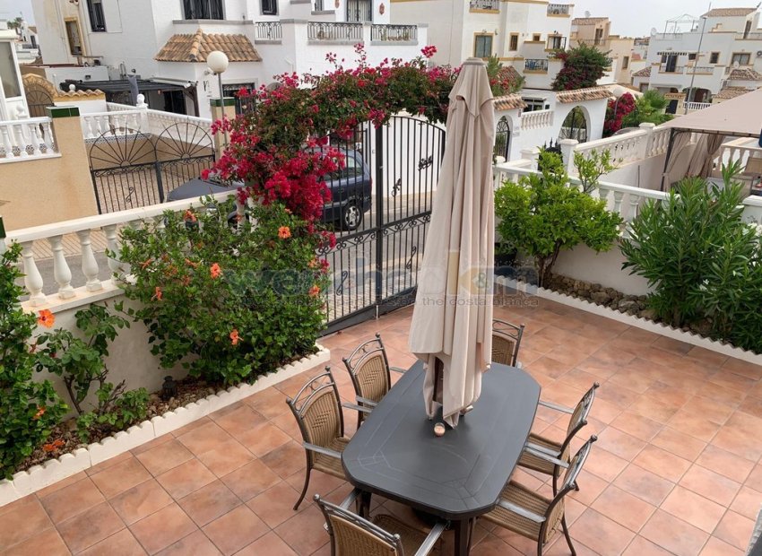 Resale - Quatro -
Orihuela Costa - Los Altos