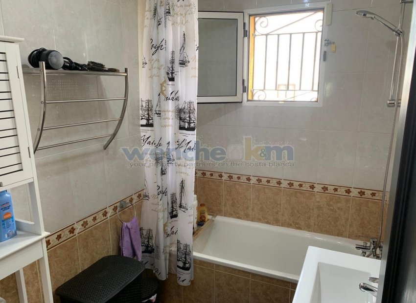 Resale - Quatro -
Orihuela Costa - Los Altos