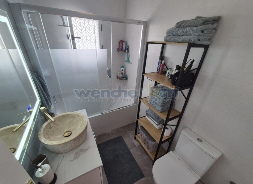 Resale - Quatro -
Orihuela Costa - Los Altos