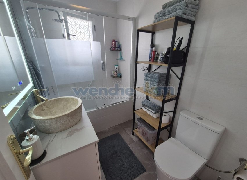 Resale - Quatro -
Orihuela Costa - Los Altos