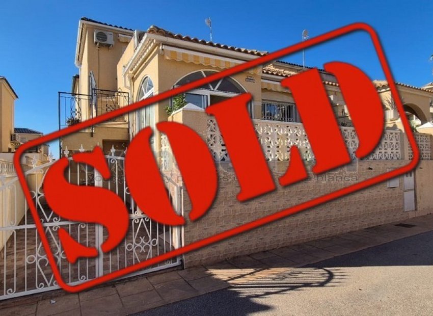 Resale - Quatro -
Orihuela Costa - Los Altos