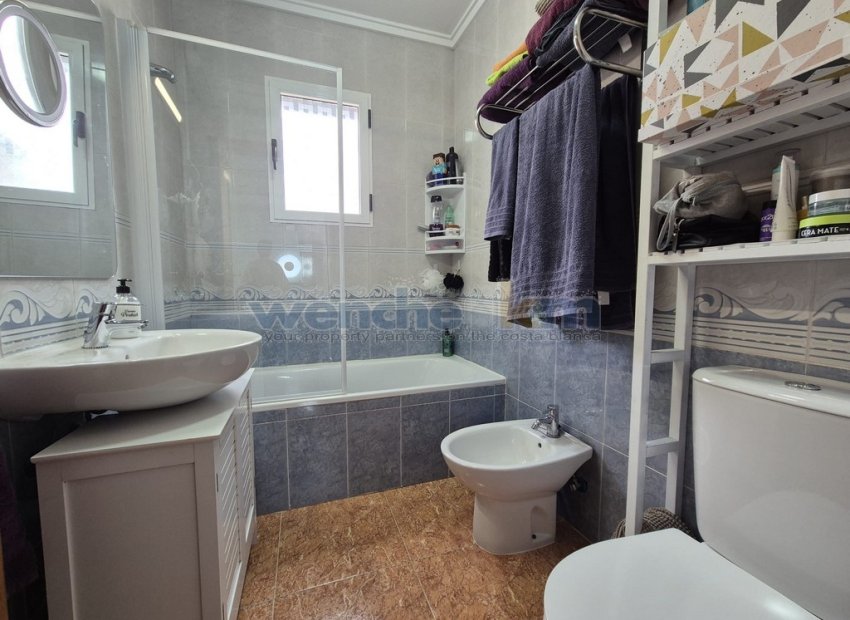 Resale - Quatro -
Orihuela Costa - Los Altos