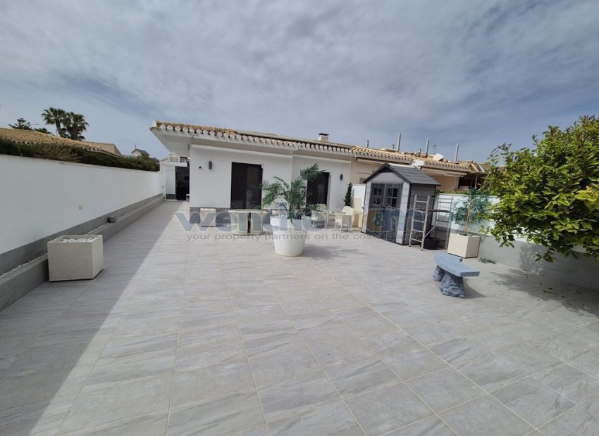 Resale - Semi-Detached -
Orihuela Costa - Dehesa de campoamor