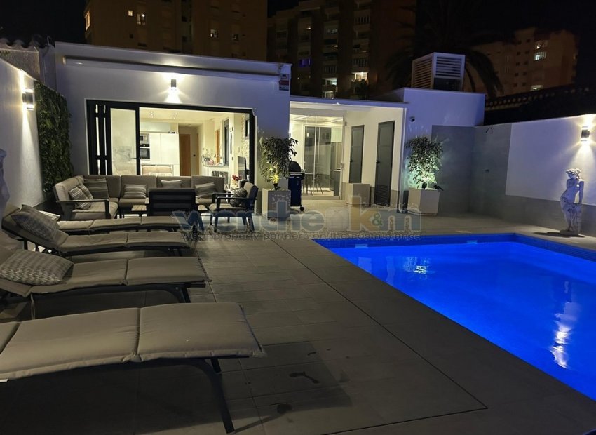 Resale - Semi-Detached -
Orihuela Costa - Dehesa de campoamor