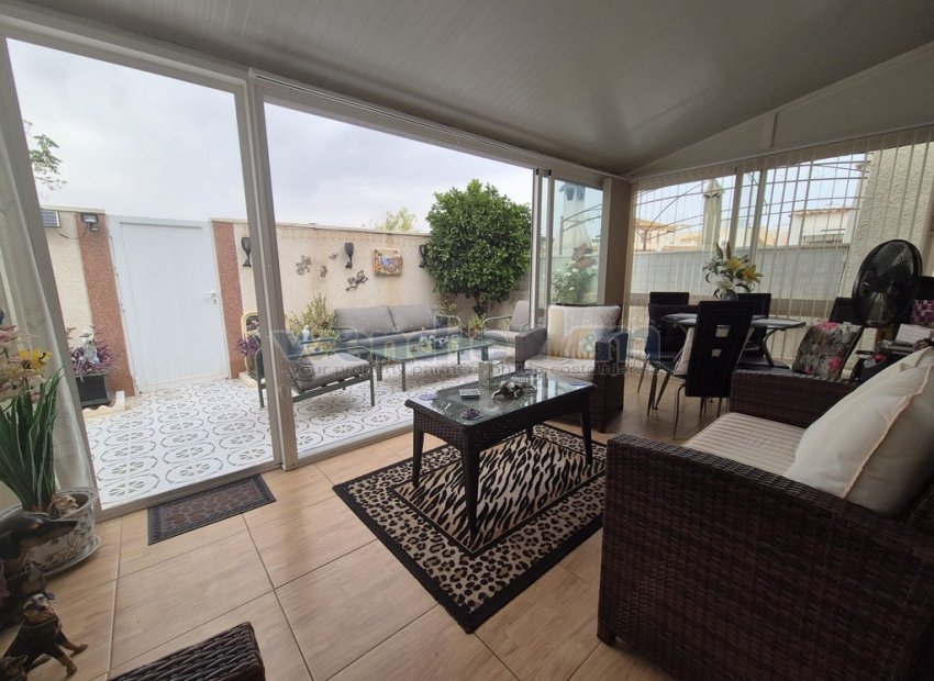 Resale - Semi-Detached -
Orihuela Costa - La Florida
