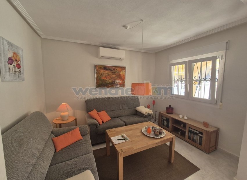 Resale - Semi-Detached -
Orihuela Costa - Los Altos