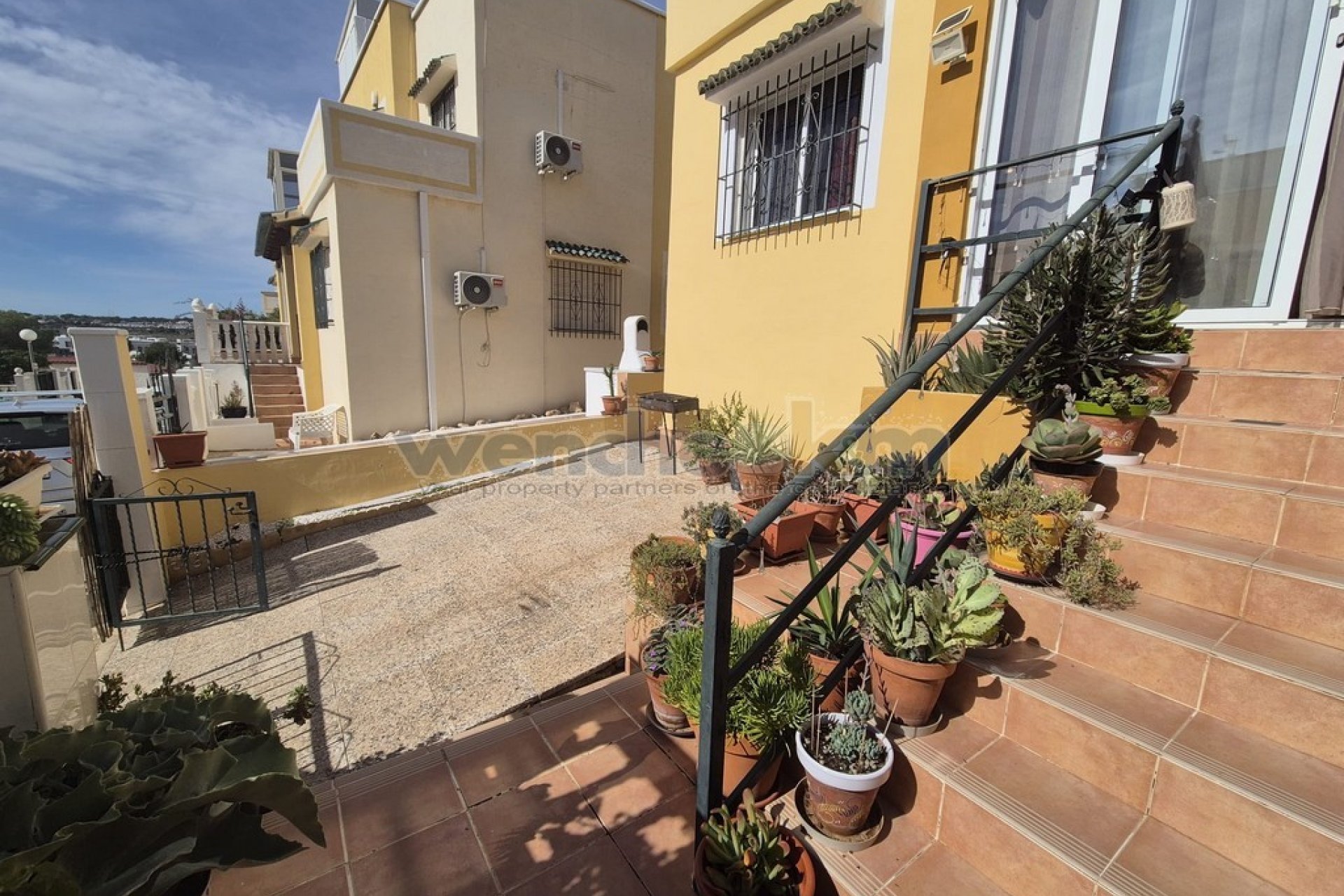 Resale - Semi-Detached -
Orihuela Costa - Los Altos