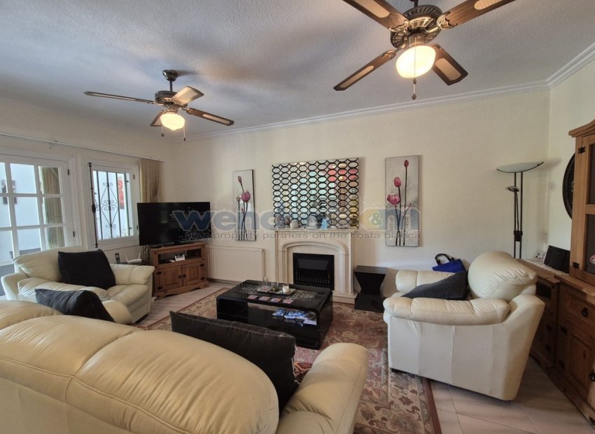 Resale - Semi-Detached -
Orihuela Costa - Los Balcones