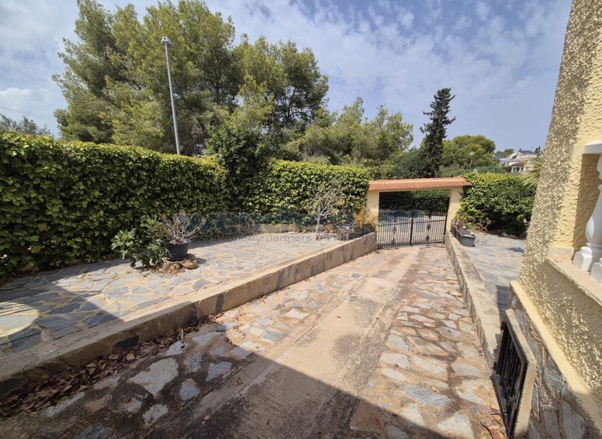Resale - Semi-Detached -
Orihuela Costa - Los Balcones