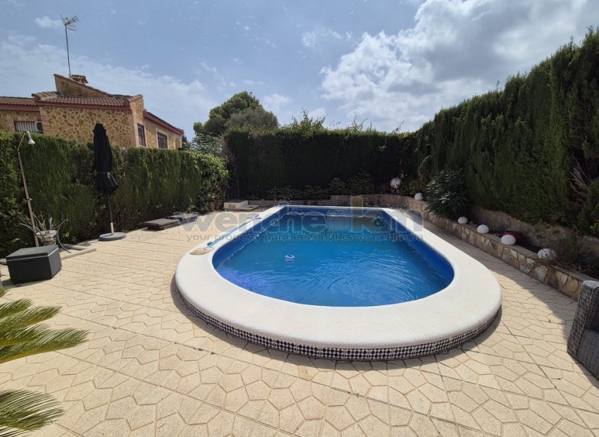 Resale - Semi-Detached -
Orihuela Costa - Los Balcones