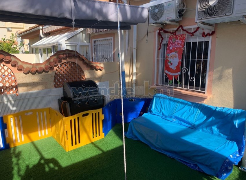 Resale - Terraced House -
Orihuela Costa - La Florida