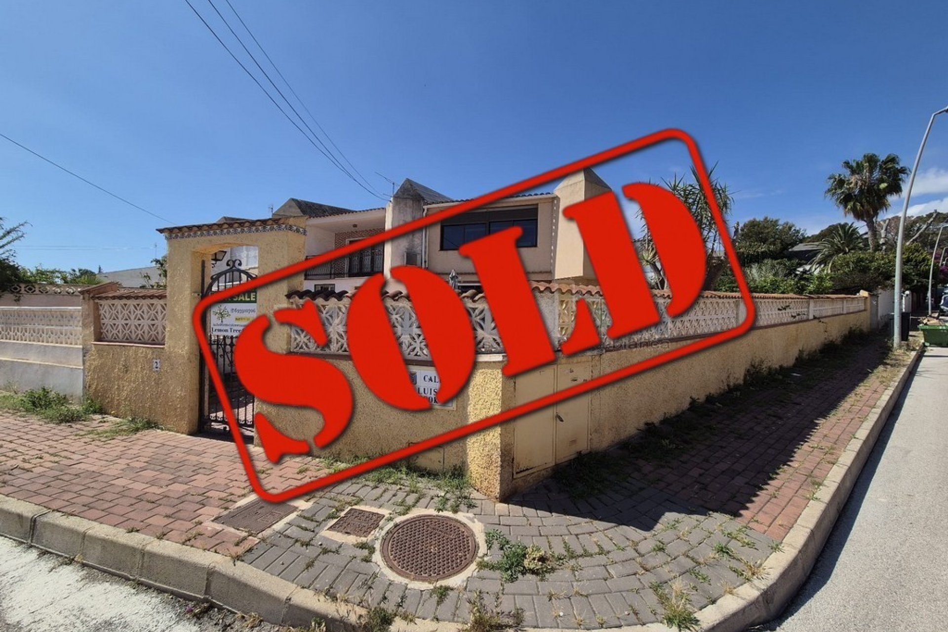 Resale - Terraced House -
Orihuela Costa - Los Balcones