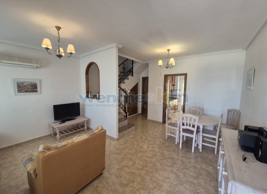 Resale - Terraced House -
Orihuela Costa - Villamartín
