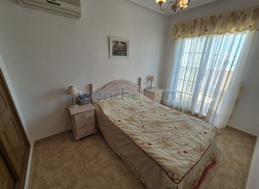 Resale - Terraced House -
Orihuela Costa - Villamartín