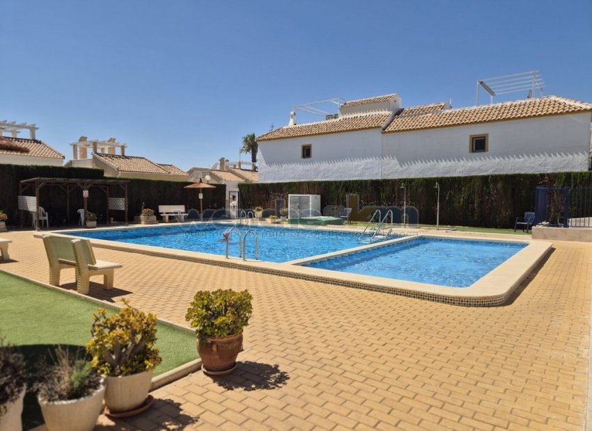 Reventa - Bungalow-Piso -
Orihuela Costa - Los Altos