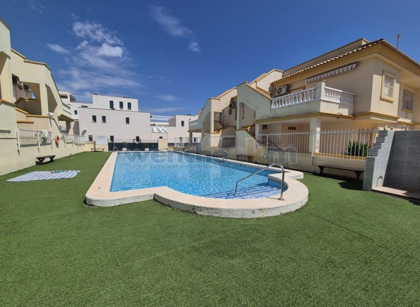 Reventa - Bungalow-Piso -
Orihuela Costa