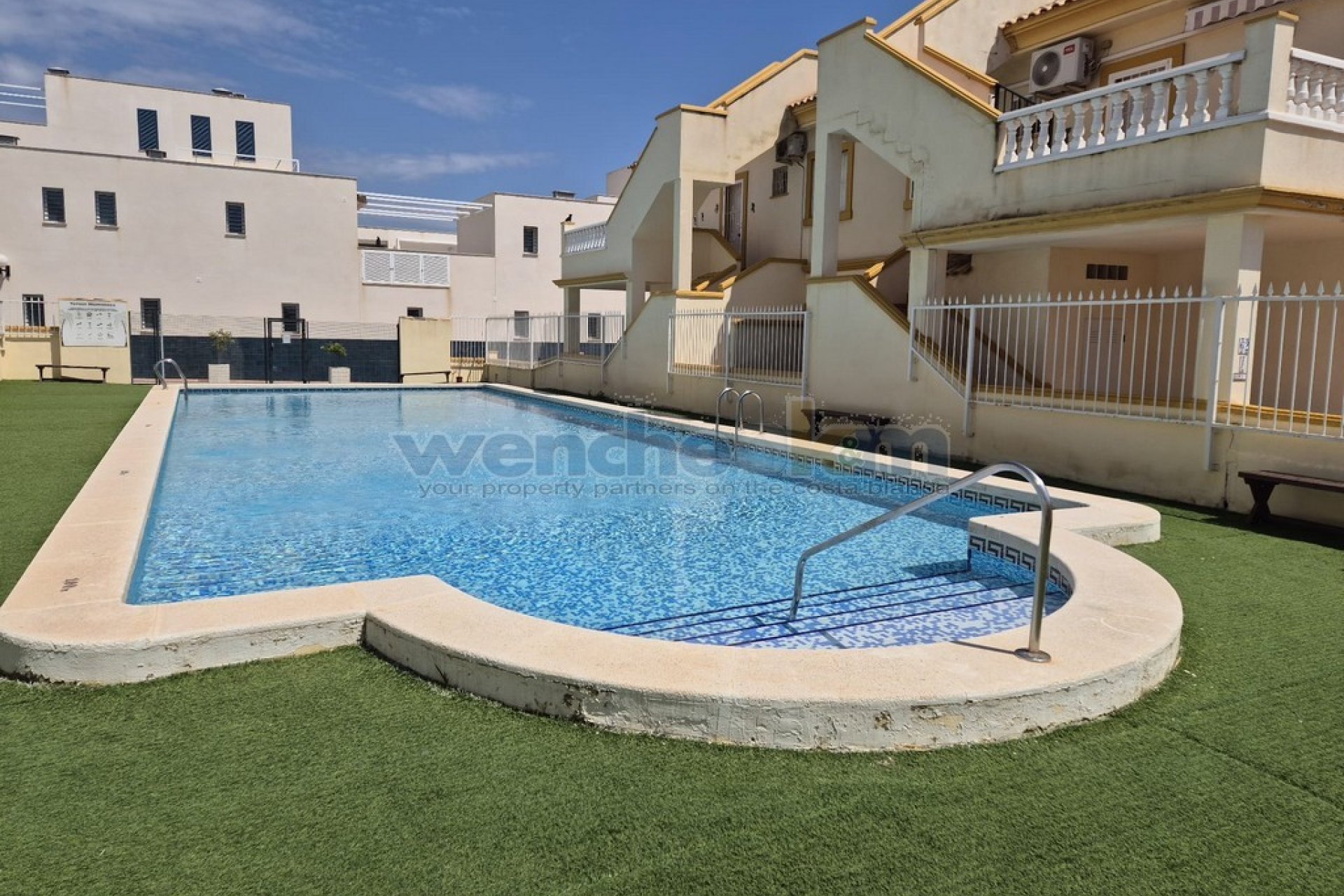 Reventa - Bungalow-Piso -
Orihuela Costa