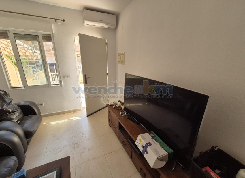 Reventa - Bungalow-Piso -
Orihuela Costa