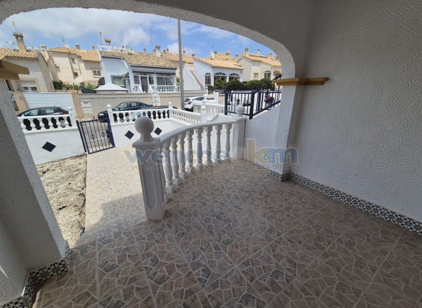 Reventa - Bungalow-Piso -
Orihuela Costa