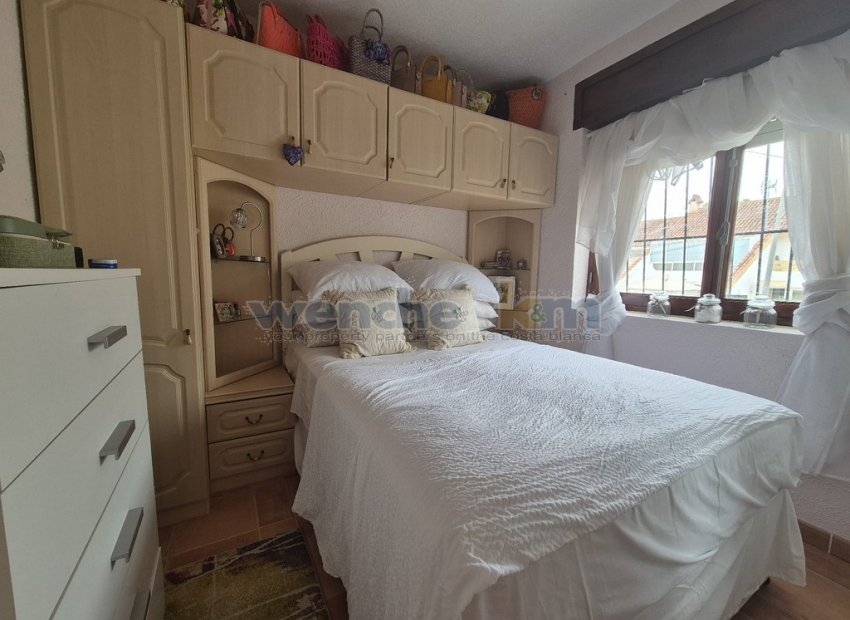 Reventa - Bungalow-Piso -
Torrevieja - Los Balcones