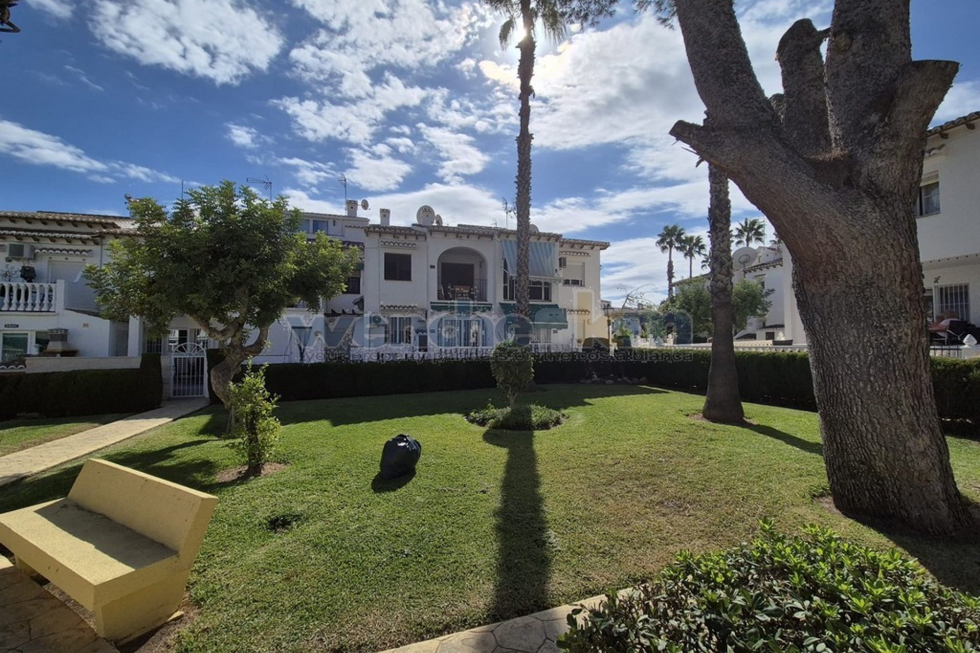 Reventa - Bungalow-Piso -
Torrevieja - Los Balcones