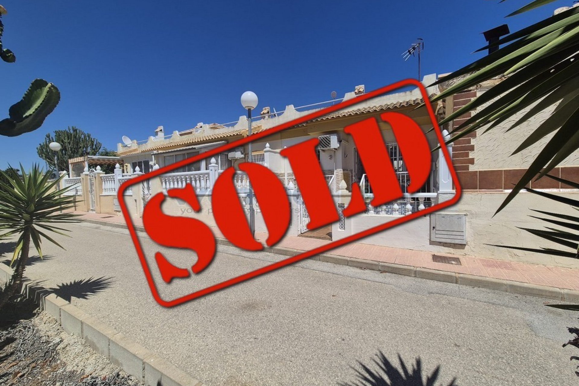 Reventa - Casa Adosada -
Orihuela Costa - La Florida