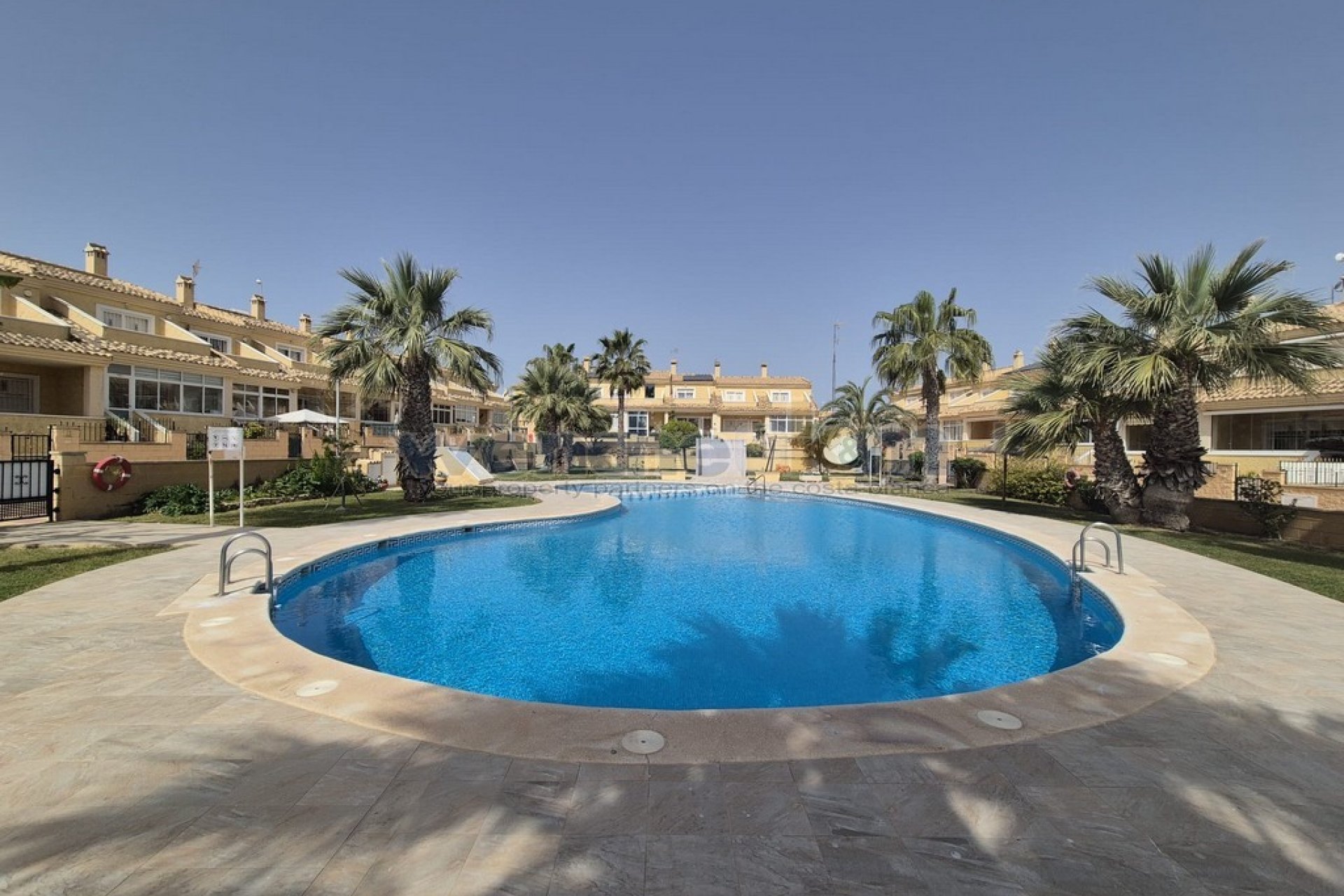 Reventa - Casa Adosada -
Orihuela Costa - Los Altos