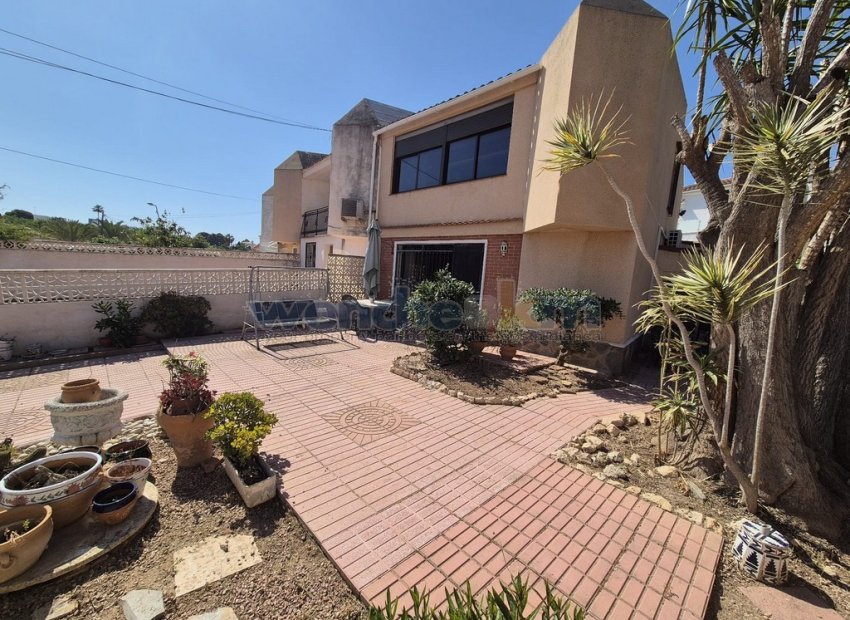 Reventa - Casa Adosada -
Orihuela Costa - Los Balcones - Los Altos del Edén
