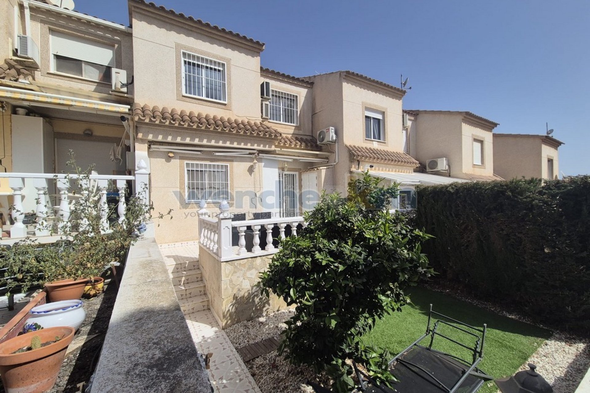 Reventa - Casa Adosada -
San Miguel de Salinas