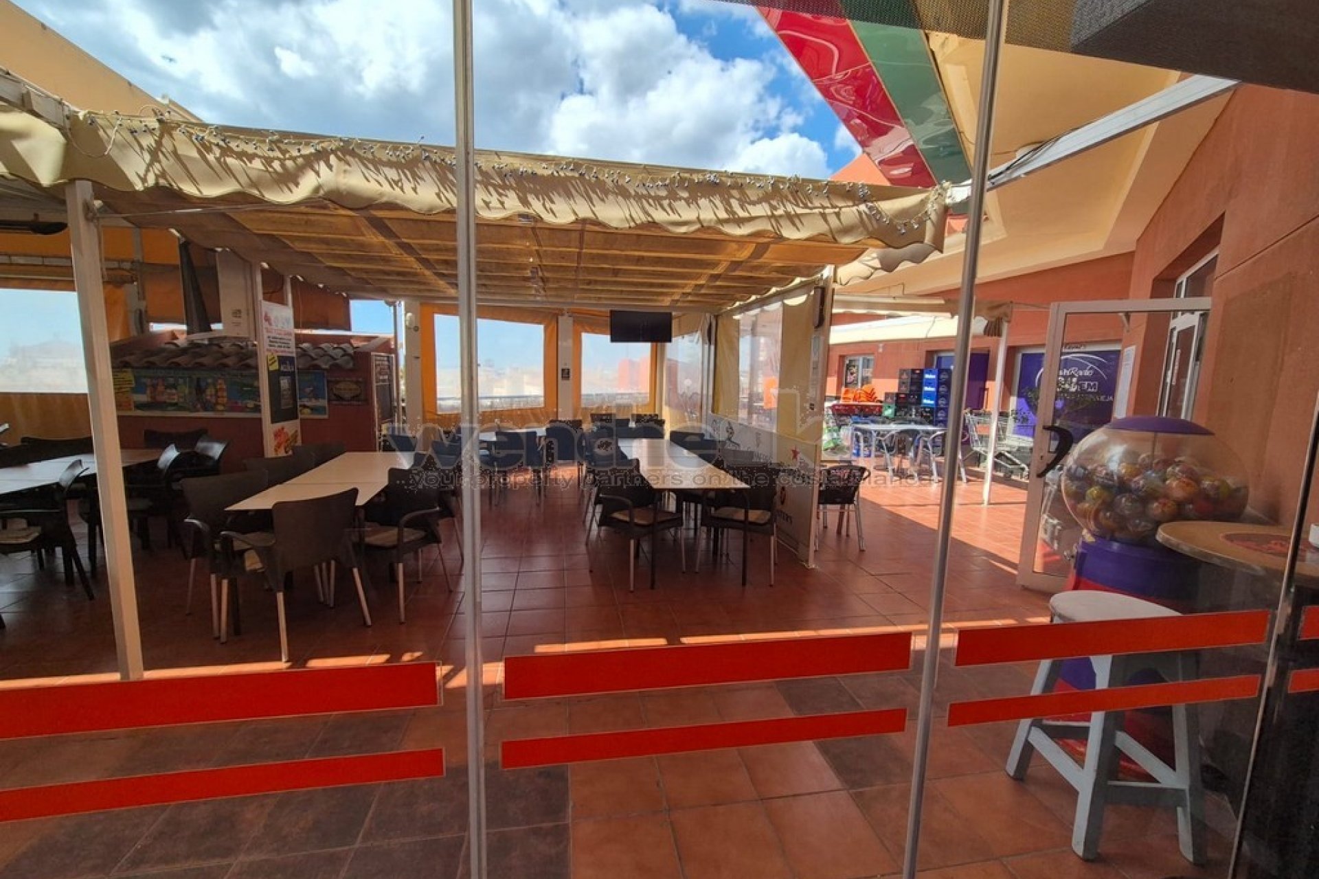 Reventa - Comercial -
Orihuela Costa - Los Altos