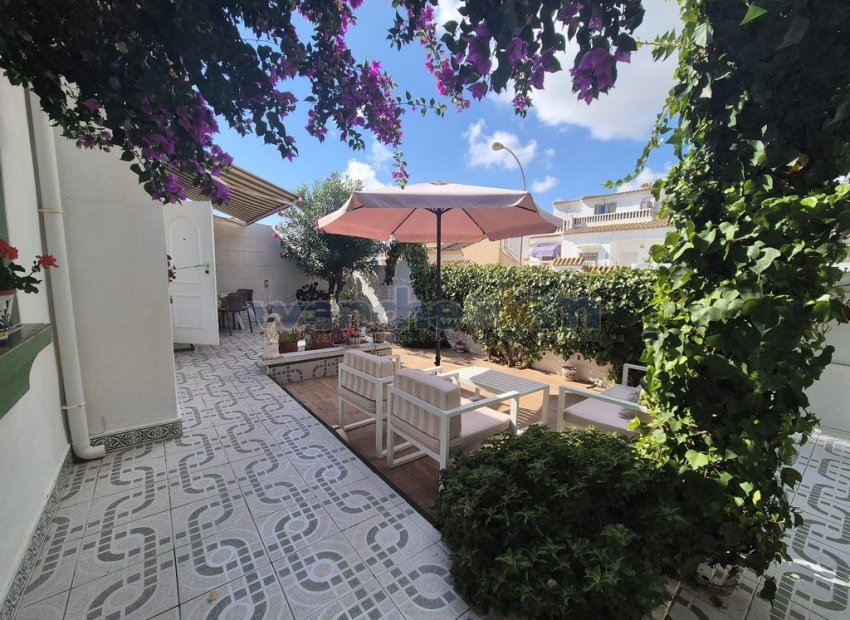 Reventa - Quatro -
Orihuela Costa - La Florida