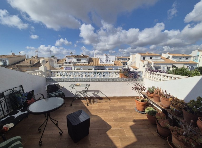 Reventa - Quatro -
Orihuela Costa - La Florida