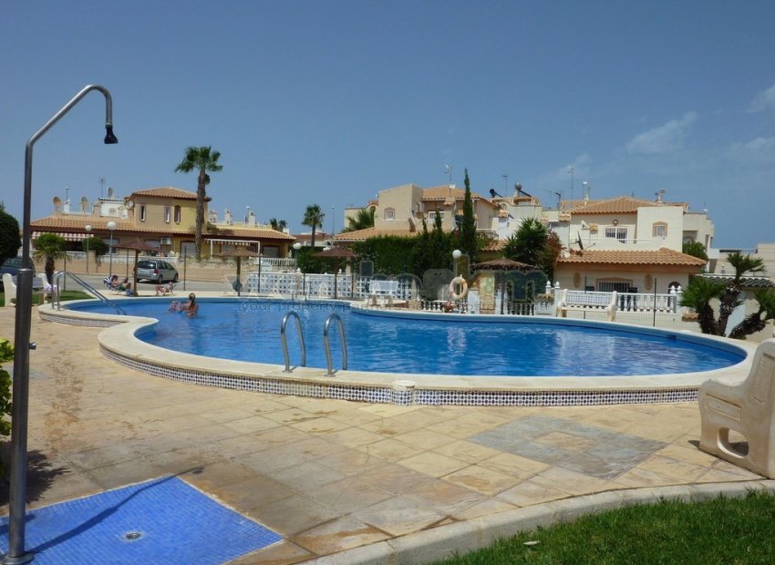 Reventa - Quatro -
Orihuela Costa - La Florida