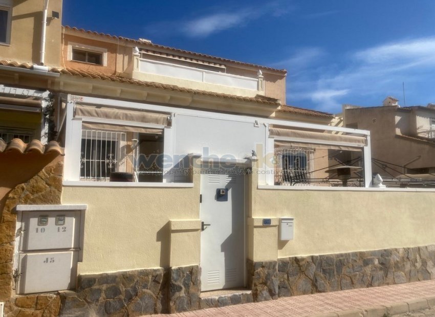 Reventa - Quatro -
Orihuela Costa - La Florida