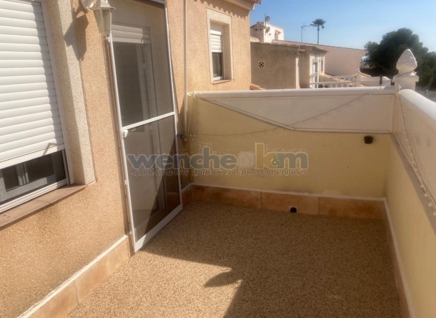 Reventa - Quatro -
Orihuela Costa - La Florida