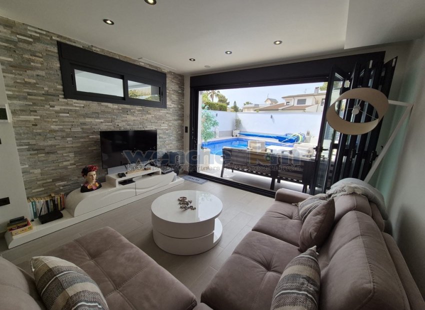 Reventa - Semi-Detached -
Orihuela Costa - Dehesa de campoamor