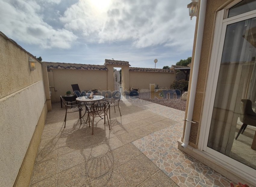 Reventa - Villa independiente -
Orihuela Costa - Los Altos