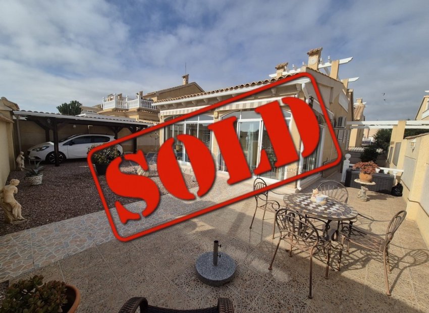 Reventa - Villa independiente -
Orihuela Costa - Los Altos